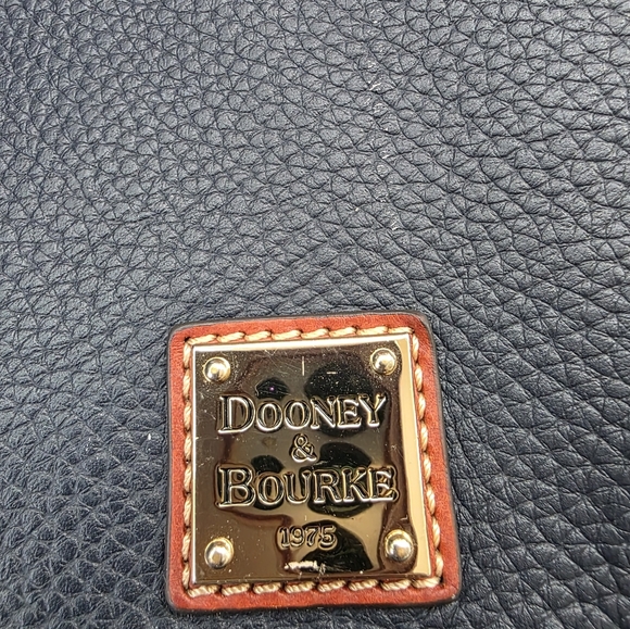 ✨️LIKE NEW✨️: DOONEY & BOURKE NAVY-BLUE & COGNAC Leather Shoulder Bag - Picture 5 of 11